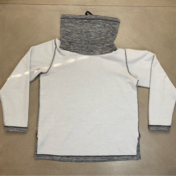 Columbia Women’s Sportswear Gray Long Sleeve Funnel Neck Pullover Size Small - Picture 7 of 14